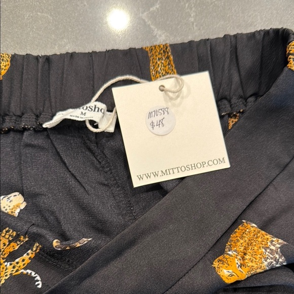 Mittoshop Black and Gold Wide Leg Pants - Picture 3 of 5